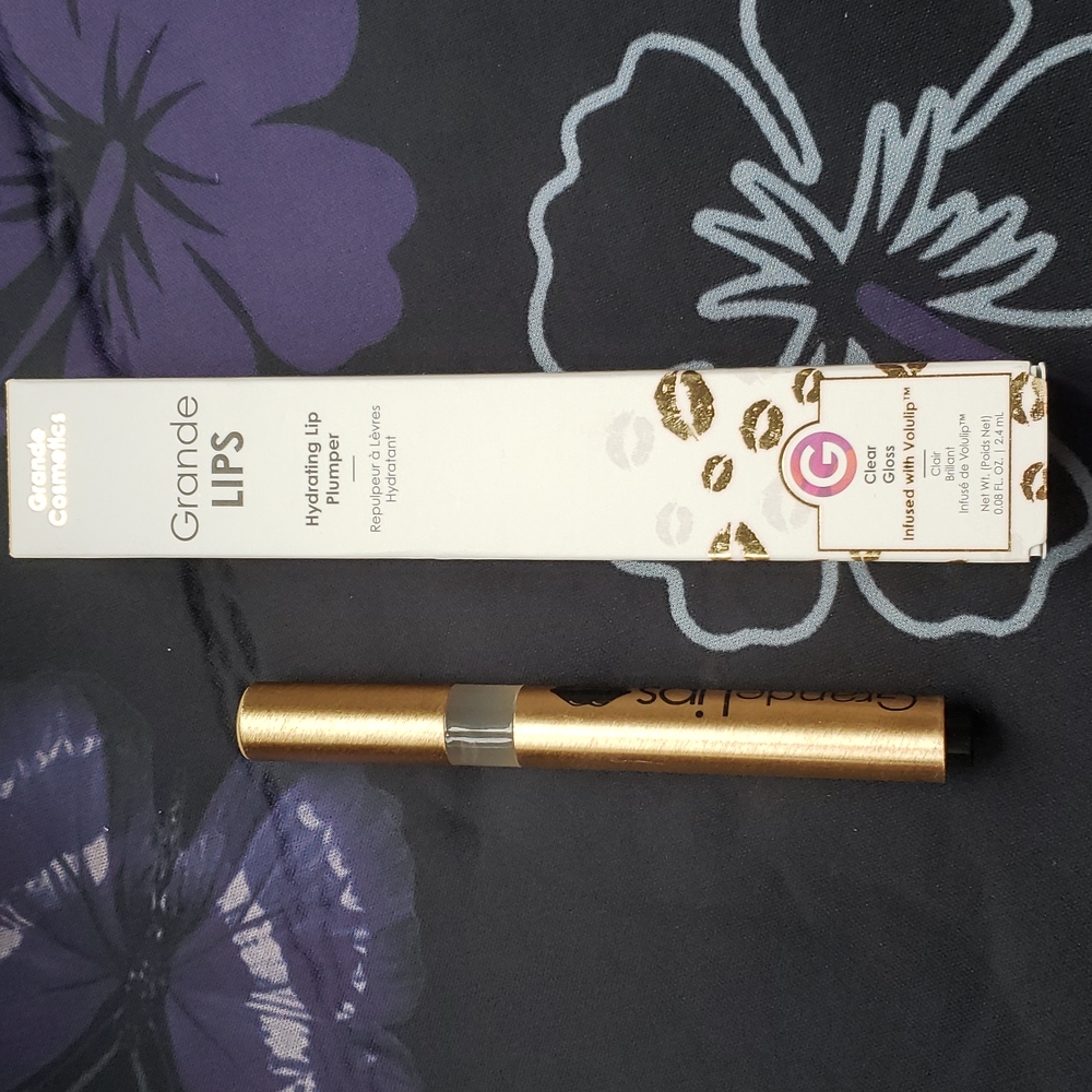 Adriana Grande LIPS   Hydration